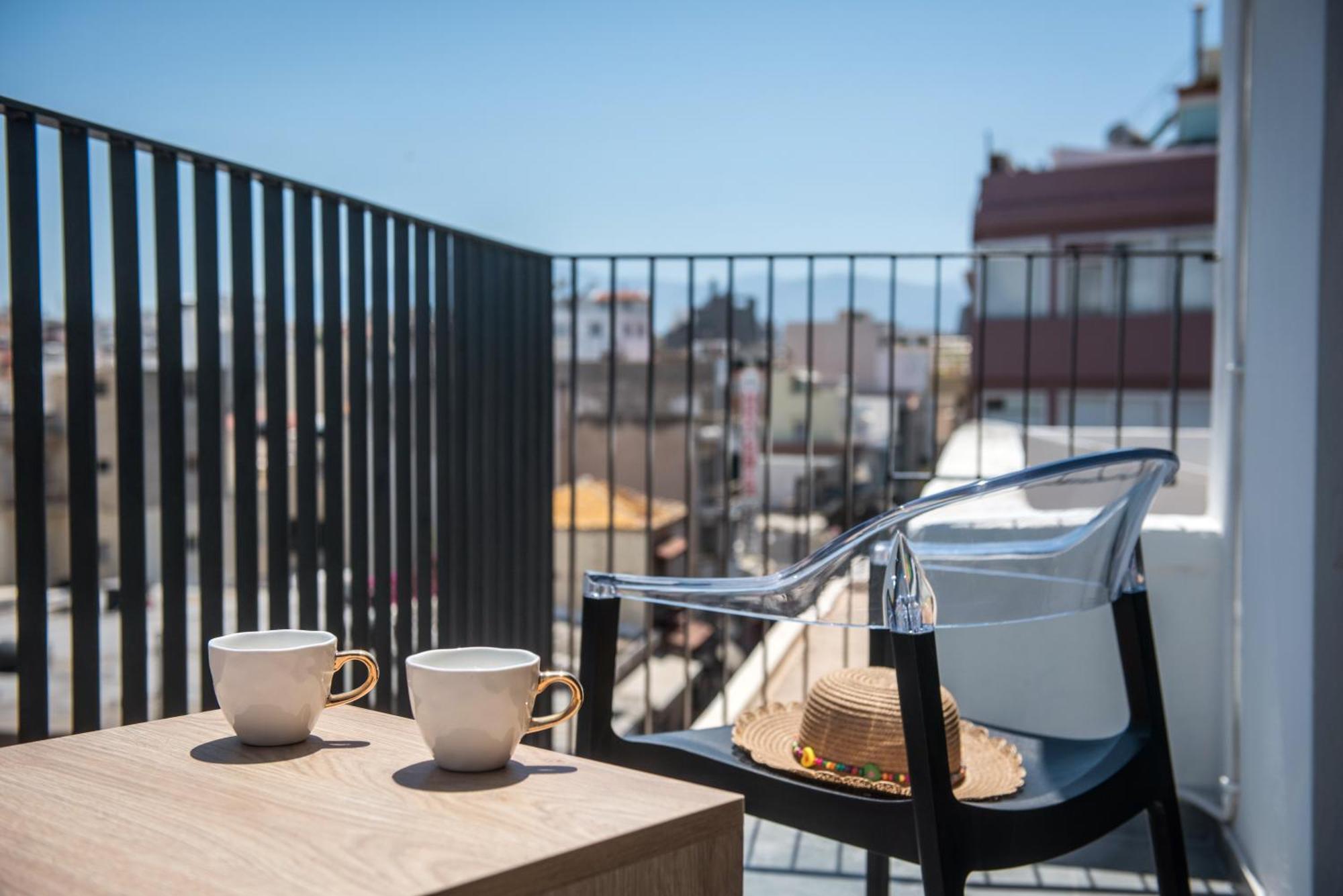 Appartement King's Blue , Superior Downtown Loft , No Lift *